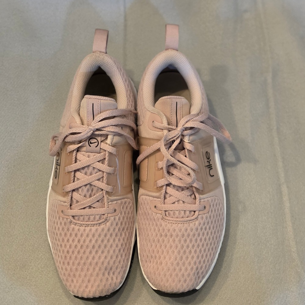 Nike Renew In-Season TR 10 Women 9.5 Pink Good Training Sneaker CK2576-200